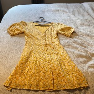 Abercrombie and Fitch floral yellow dress